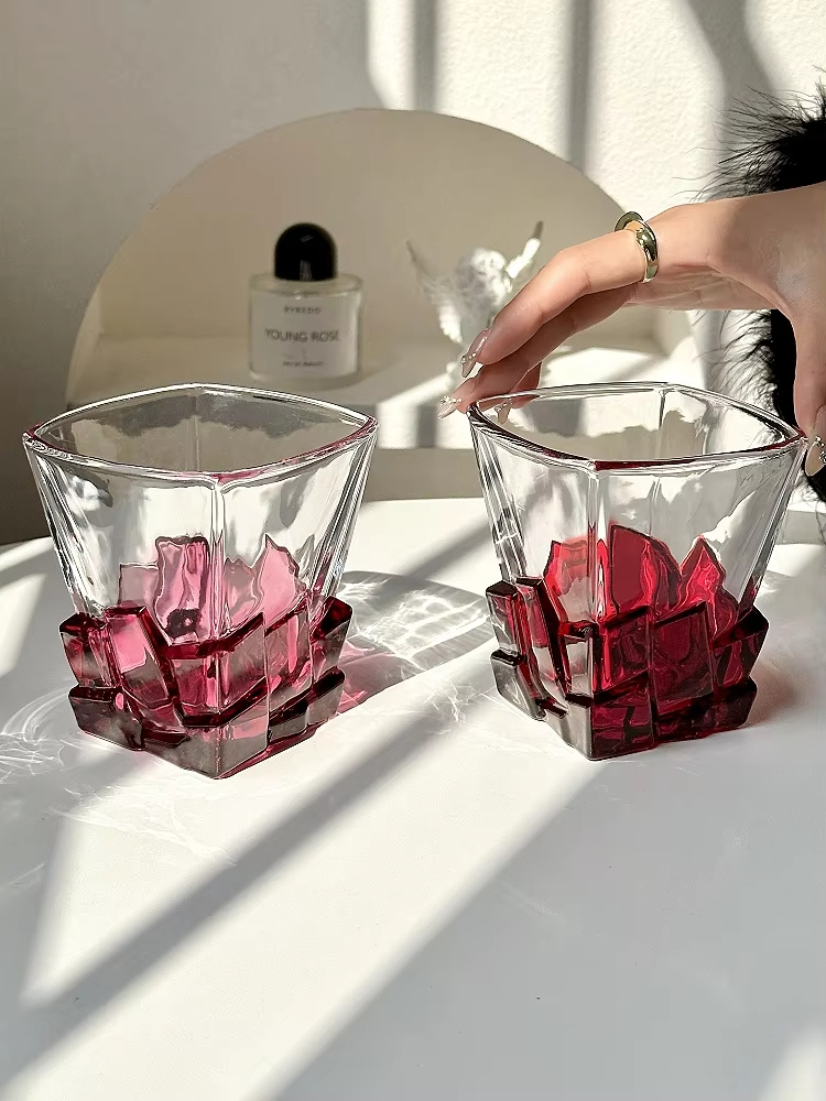 Creative Light Luxury Space Go – обзор и цена Wine Beer Drink